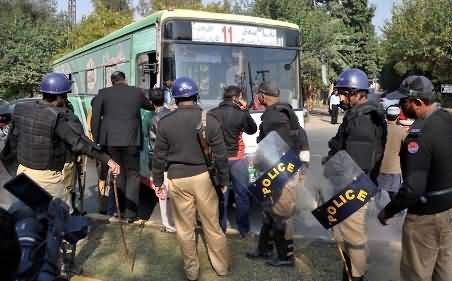 30 November, Police in Action: Raids At PTI Workers, Additional Police Force Reached Islamabad