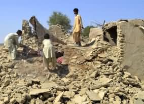 4 Children Recovered Alive After 3 Days in Mushkey, Balochistan by Earthquake Rescue Teams