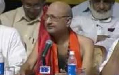 A Hindu Brahmin Pandit Praising Hazrat Muhammad (PBUH) and Islam A Lot