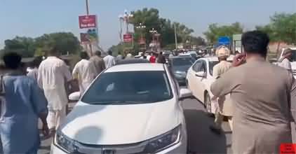 A large group of PTI supporters reached Gujranwala from Jhelum