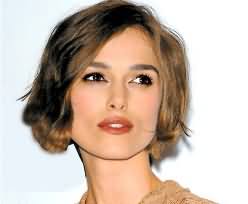 American Actress Keira Knightley Abandoned Singing - I will never Sing Again