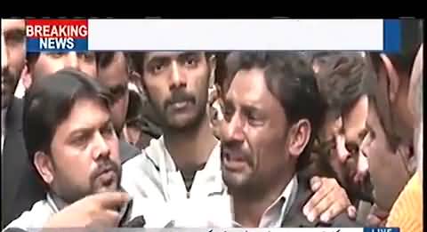 Another Father From Kasur Who's Daughter Is Missing Appears Before media