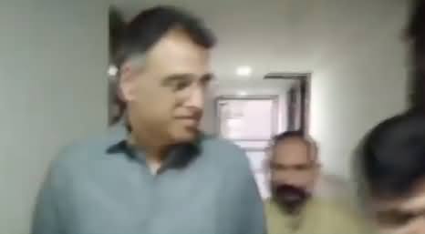 Asad Umar Light Chit Chat With News Reporter