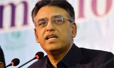 Asad Umar tweets after facing backlash on twitter for walking away during Shahbaz Gill's media talk