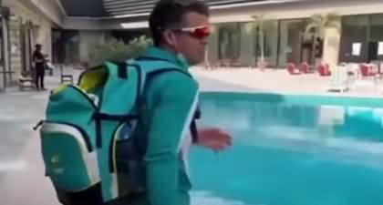 Australian wicketkeeper Alex Carey accidently fell into the hotel's swimming pool