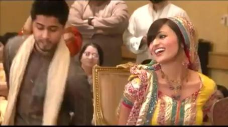 Beautiful Dance of A Married Pakistani Couple in a Wedding Party