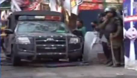 Breaking News: Police takes control of Imran Khan's gate