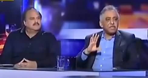 Capital Talk (Panama Leaks Ka Issue Kitna Latke Ga) - 9th May 2016