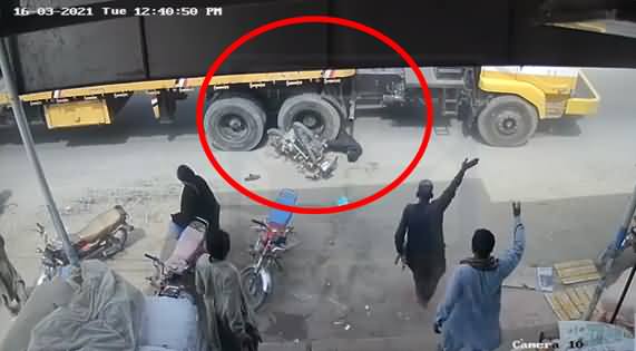 CCTV Footage: Horrible Accident of Two Motorcycles And A Truck