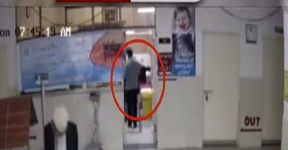 Doctor Beats Nurse Badly At Jhang Hospital - Video Goes Viral