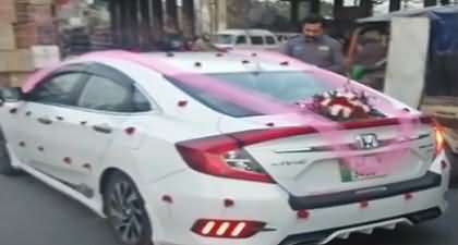 Lahore: Dulhan ko jaldi ghar le janay ki koshish main dulhay ka challan hogaya