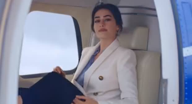 Esra Bilgic (Haleema Sultan) New Ad Goes Viral on Social Media