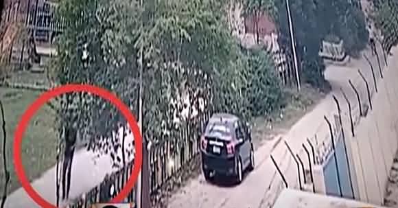 Exclusive! CCTV Video of Shooting on Absar Alam Appears