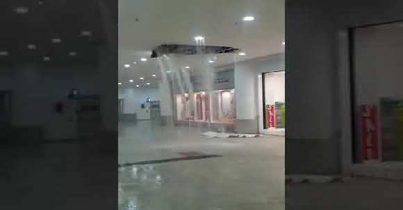 False Ceiling Of LuckyOne Mall Karachi Pakistan's Largest Shopping Mall