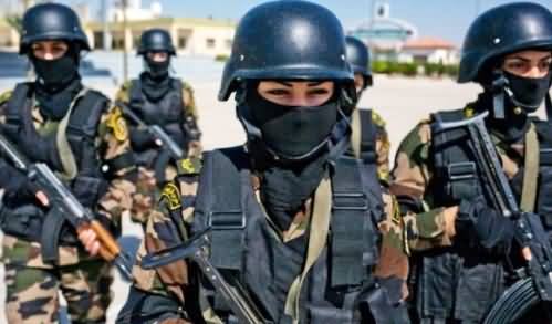 Female Commandos Included in the Presidential Guards of Palestine