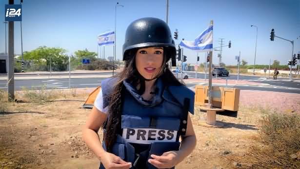Female Journalist From Gaza Border Reporting The Israel's Version