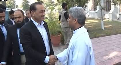 Field Marshal Asim Munir visits church in Rawalpindi on Christmas
