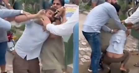 Fight between PMLN workers Vs PTI workers at poling station