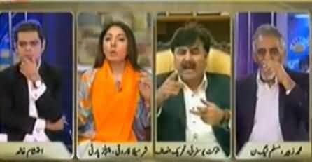 Fight Between Shaukat Yousafzai and Sharmila Farooqi in Live Show