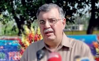 Former IG Police KPK Malik Naveed Khan Arrested in 1.8 Billion Rs Corruption Scandal