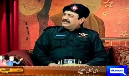 Hasb e Haal (Azizi As Police Inspector) – 26th April 2015