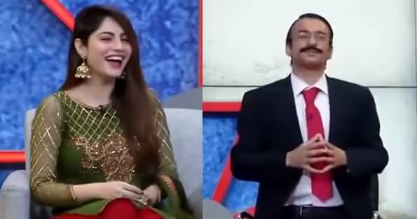 Hilarious Parody of Javed Chaudhry, Neelum Munir Burst Out Laughing
