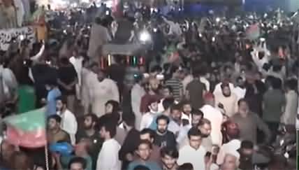 Huge Rally in Lahore in Support of Imran Khan