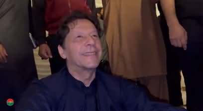 Imran Khan in jolly mood with PTI workers at Iftar