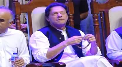 Imran Khan introduces new way of reading Tasbeeh