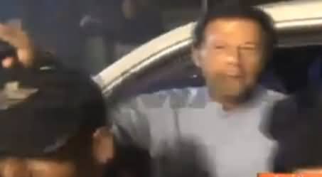 Imran Khan Reached in Jalsa Gah Multan, Check The Passion of PTI Supporters