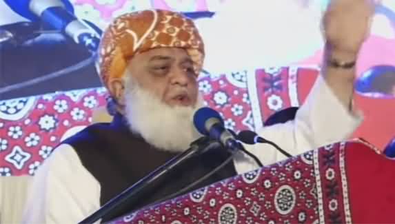 Imran Khan Tum Mera Ahtasab Nahi Kar Sakte - Maulana Fazlur Rehman Speech in PDM Hyderabad Jalsa