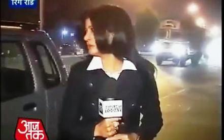Indian Female TV Reporter Harassed by Some Boys in front of Live Camera while Reporting a Gang Rape Case