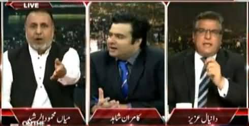 Intense Fight Between Mehmood-ur-Rasheed (PTI) & Danial Aziz (PMLN) in Live Show
