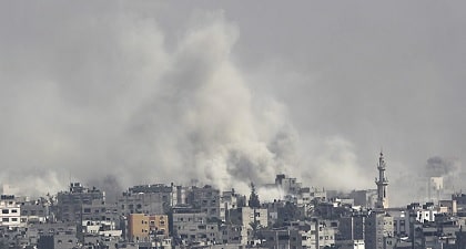 Israel's war on Gaza: Intense Israeli Shelling Near Al-Aqsa Hospital, 40 people died