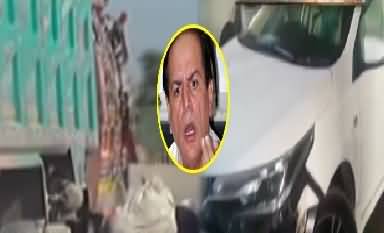 Javed Hashmi and his driver survive car accident in Multan