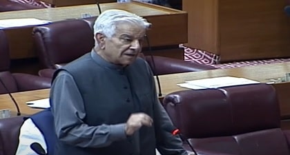 Khawaja Asif’s formula to tackle floods