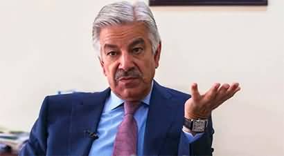 Khawaja Asif's tweet on Imran Khan's picture sitting on CM Punjab's chair