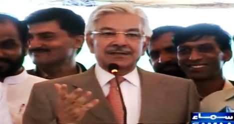 Khawaja Asif Stopped The Man From Saying Inshallah on His Statement