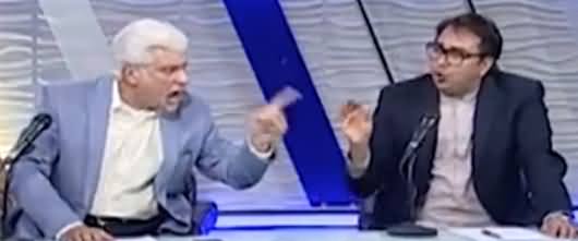 Lanat Hai Tum Logon Ki 35 Saal Ki Hakumat Per - Verbal Clash B/W Shahbaz Gill & PMLN's Asif Kirmani