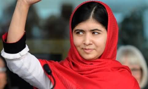 Malala Yousafzai Comes out as a Supporter of Salman Rushdie, the Writer of Satanic Verses