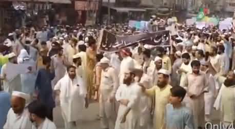 Massive Rally in Peshawar In The Favour Of Killer Khalid