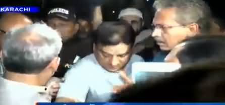 Mayor Karachi Waseem Akhtar Verbal Clash With A Senior Citizen