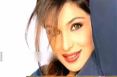 Meera's Promoter Ran Away with the Money She Collected for Charity Hospital