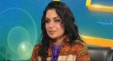 Meera Telling Amazing Recipe of Cooking Bakra Gosht, Extremely Funny Video