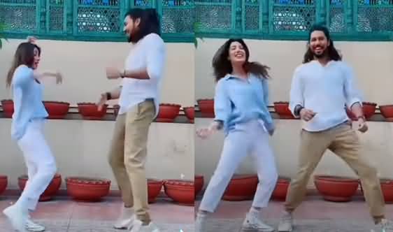 Mehwish Hayat Xxx Photo - Mehwish Hayat Faces Criticism on Social Media After Her Viral Video of  Dance With Her Brother