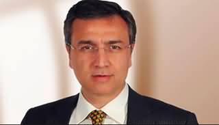 Moeed Pirzada's critical tweet on DG ISPR's press conference