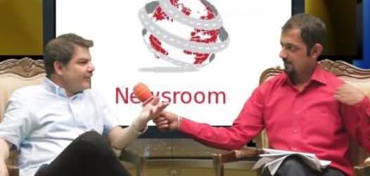 Mubashir Luqman Calls Altaf Hussain London Ka Joker & Cracks A Very Funny Joke on Him