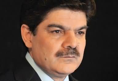 Mubashir Luqman Files Case Against GEO in Lahore High Court