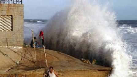 Nilofer Cyclone will Hit Pakistani Shores Today, Possibility of Heavy Rains