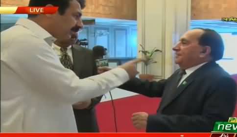 Opposition Politician Misbehaving with PTV Anchor in Front of Camera